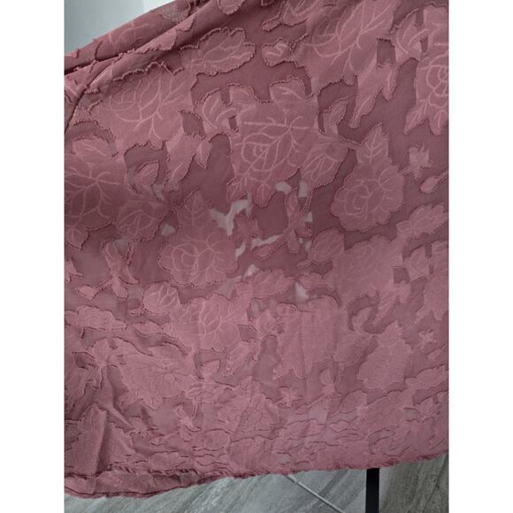 Feminine Pink Floral Burnout Jacquard Wrap Midi Dress Flutter Sleeve Torrid Sz 6 - Picture 5 of 13